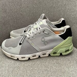 ON RUNNING- Cloudflyer 4 road-running shoes. Mens size 11